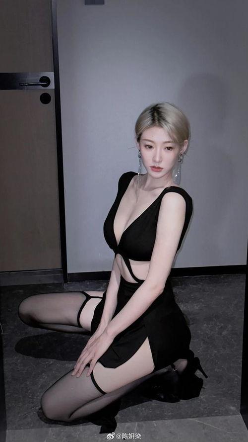 娱乐圈吃瓜代号蜜蜂是谁 网红大鹅陈妍染,蜜蜂真身揭晓，网红大鹅陈妍染引发热议